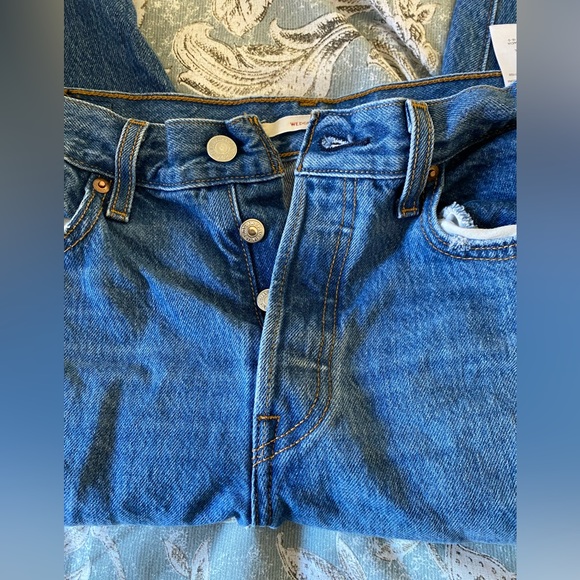 Levi’s wedgie straight leg jeans size 30 - Picture 4 of 4